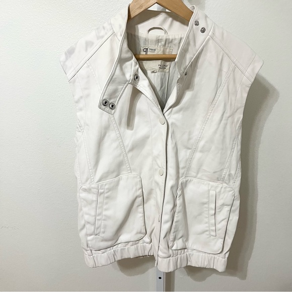 NEW Pilcro Faux-Leather Biker Vest Medium Edgy Baddie - Picture 3 of 14